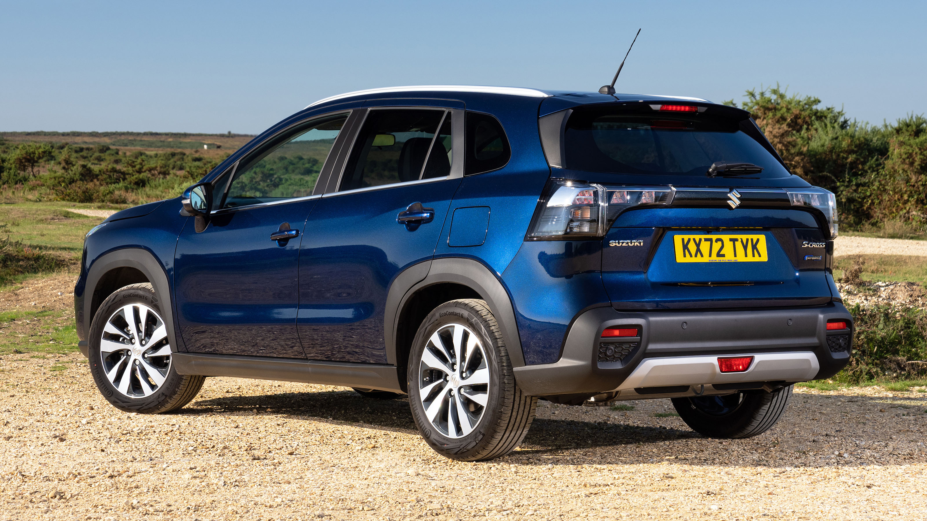 Suzuki S-Cross - rear static