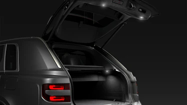Toyota Century SUV - boot