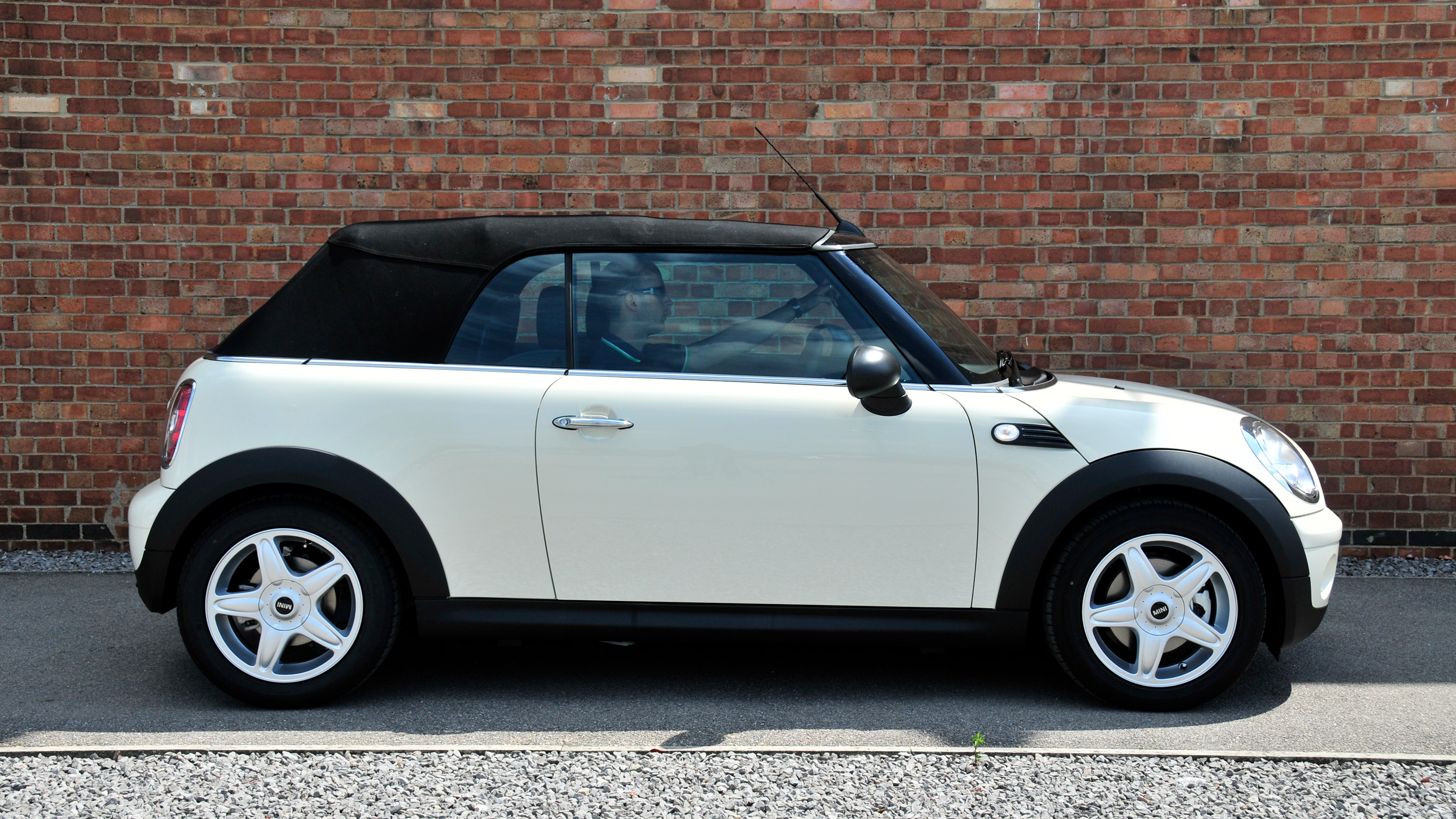Used MINI Convertible - side