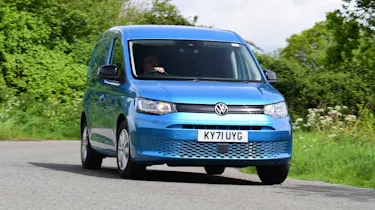 Volkswagen Caddy Cargo - front cornering