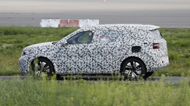 Vauxhall Crossland replacement spyshots 6