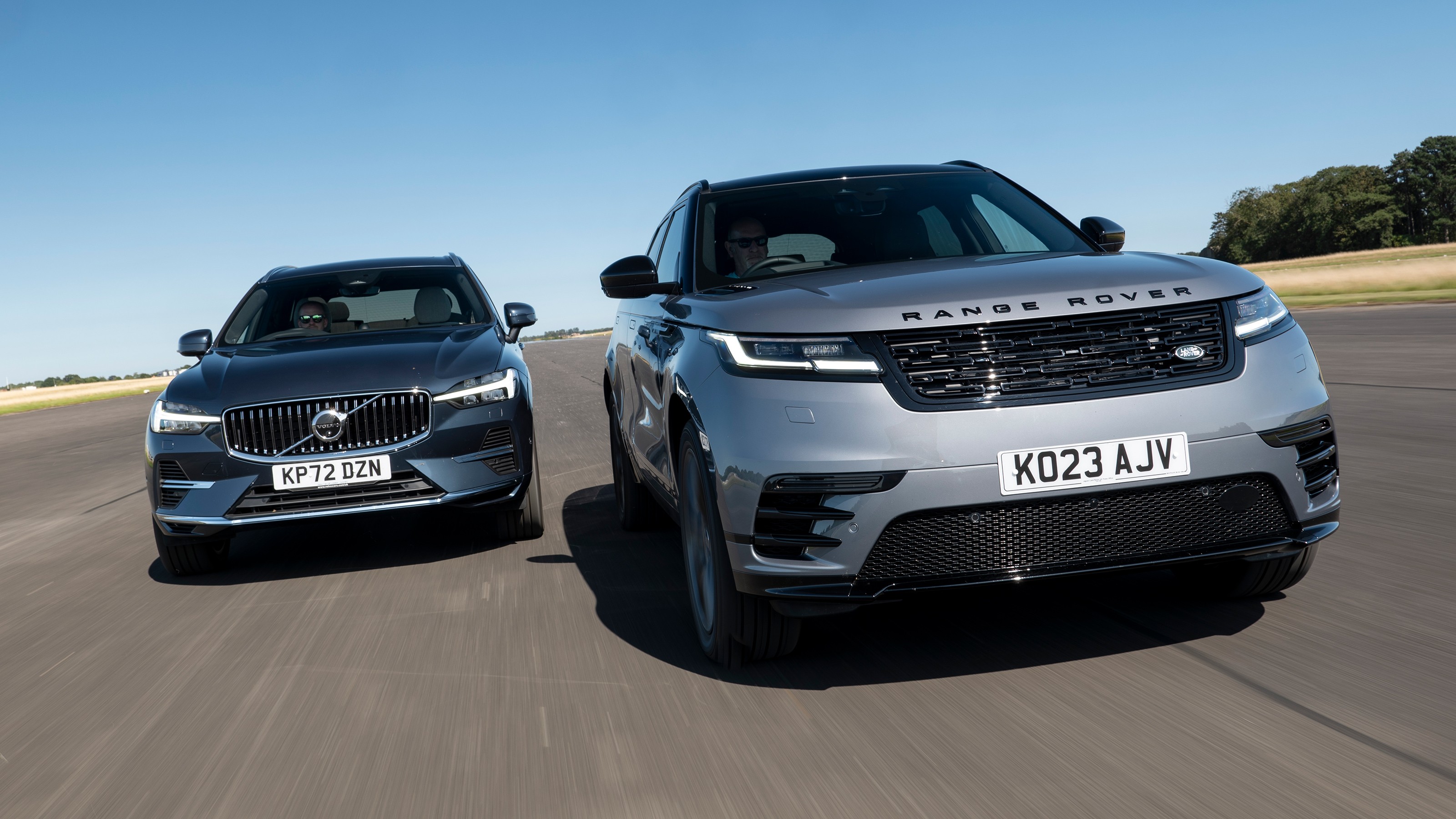 Volvo CX60 and Range Rover Velar - front tracking