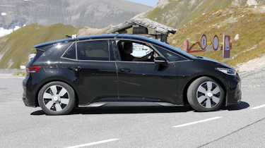 Volkswagen ID.3 GTX - side action