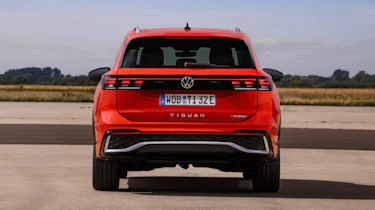 Volkswagen Tiguan - full rear
