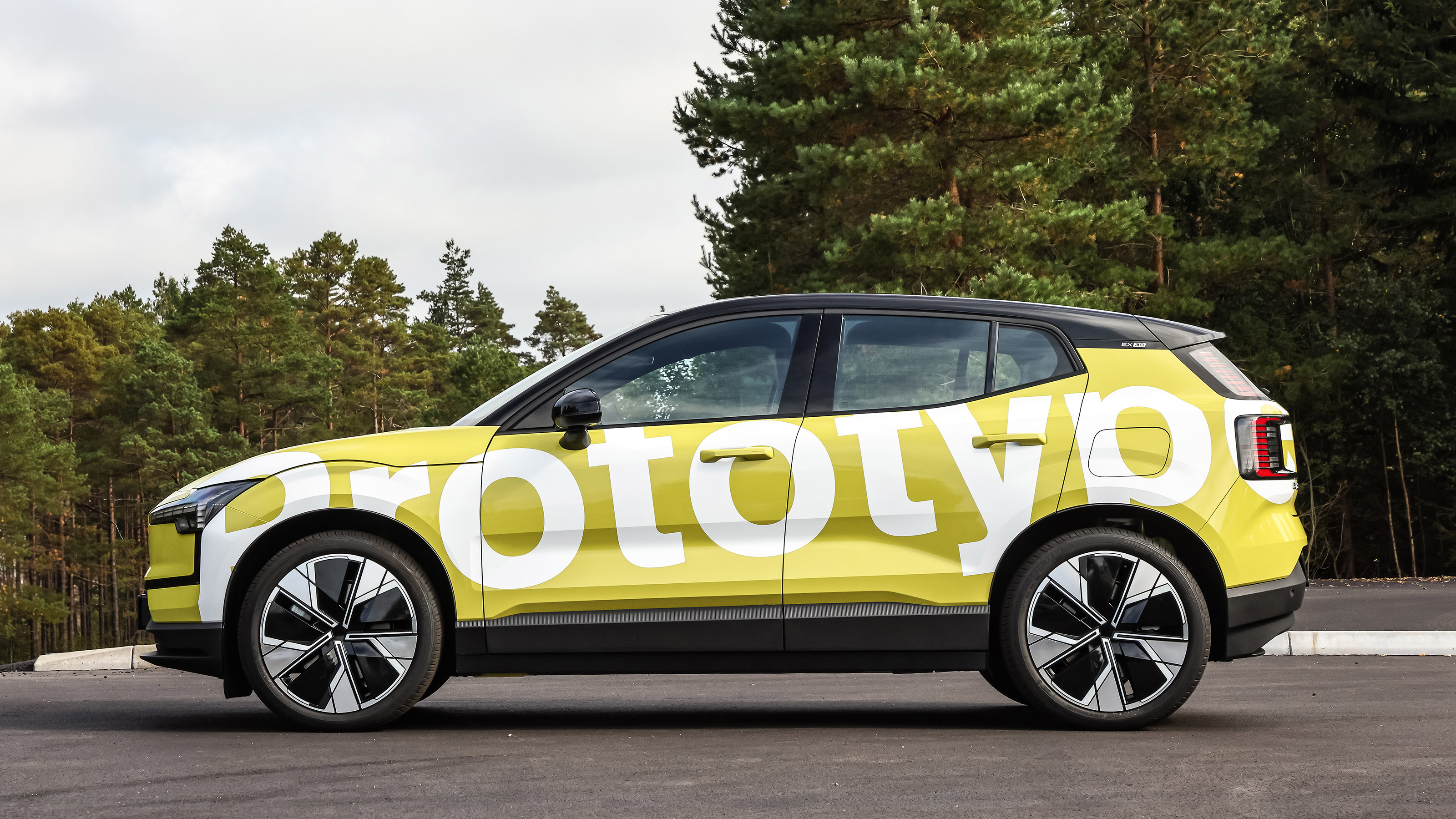 Volvo EX30 prototype - side