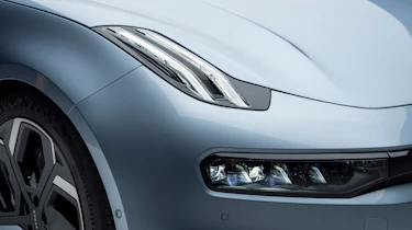 Zeekr 001 - front headlight