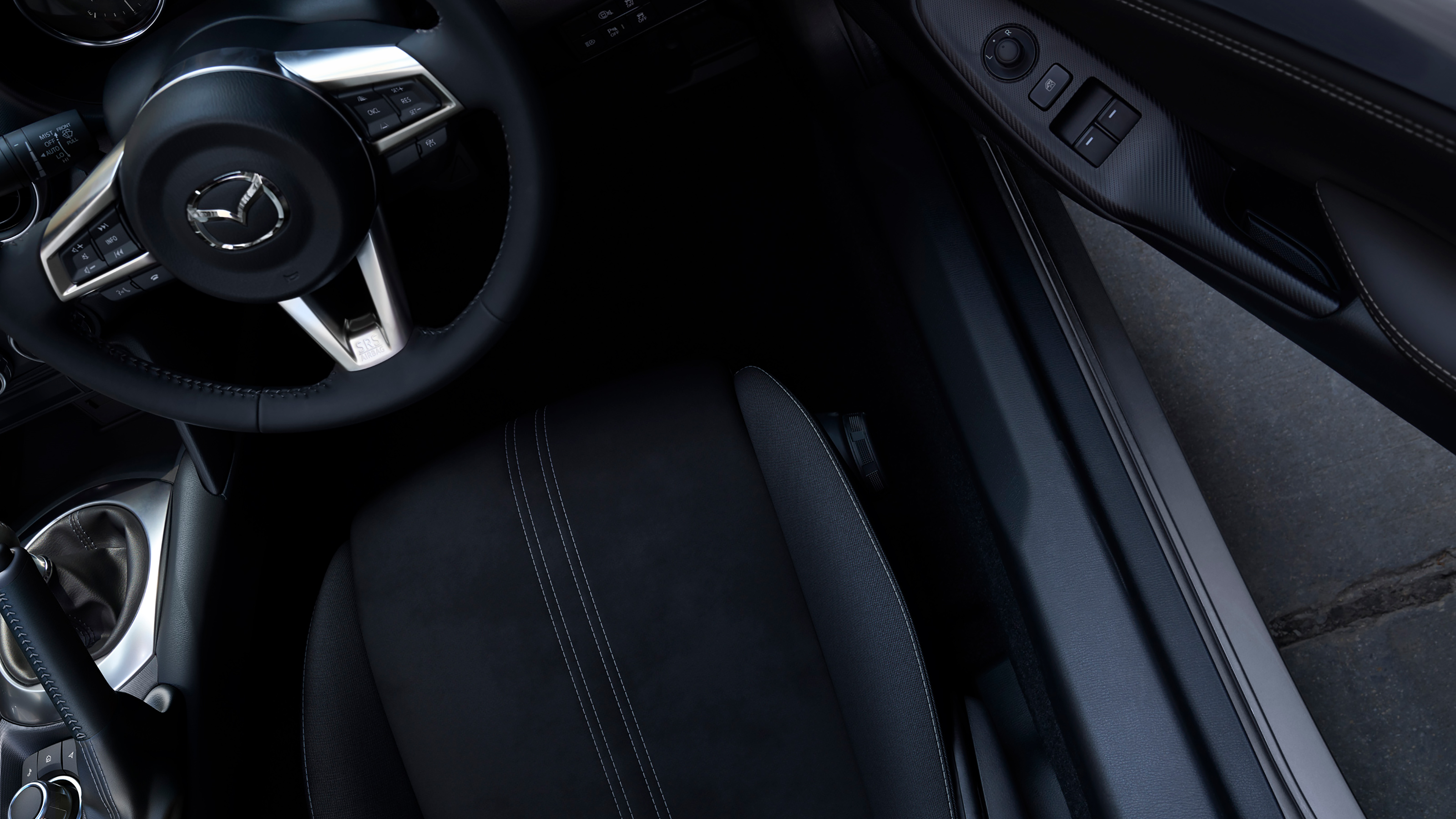 2024 Mazda MX-5 – driver's footwell