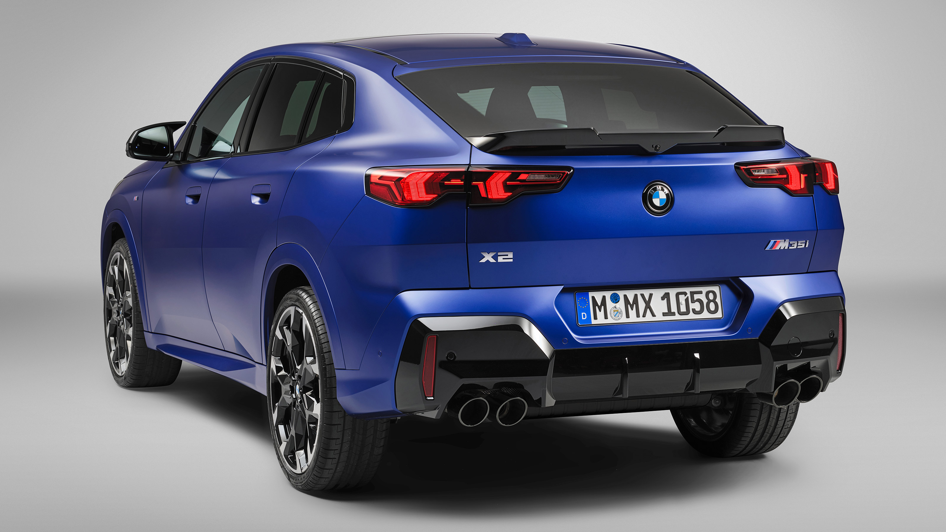 BMW X2 - rear studio