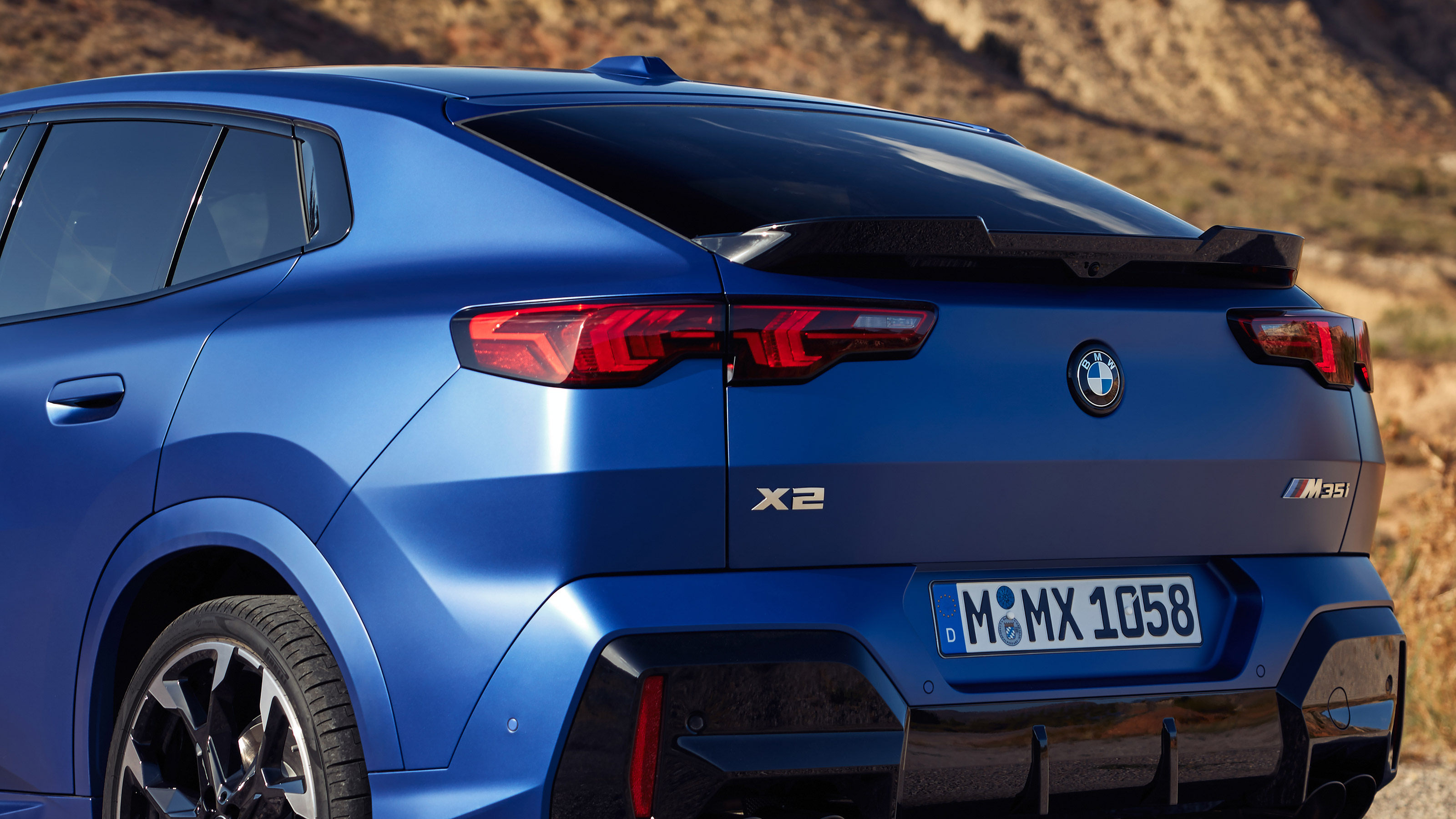 BMW X2 - rear detail