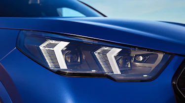 BMW X2 - front light