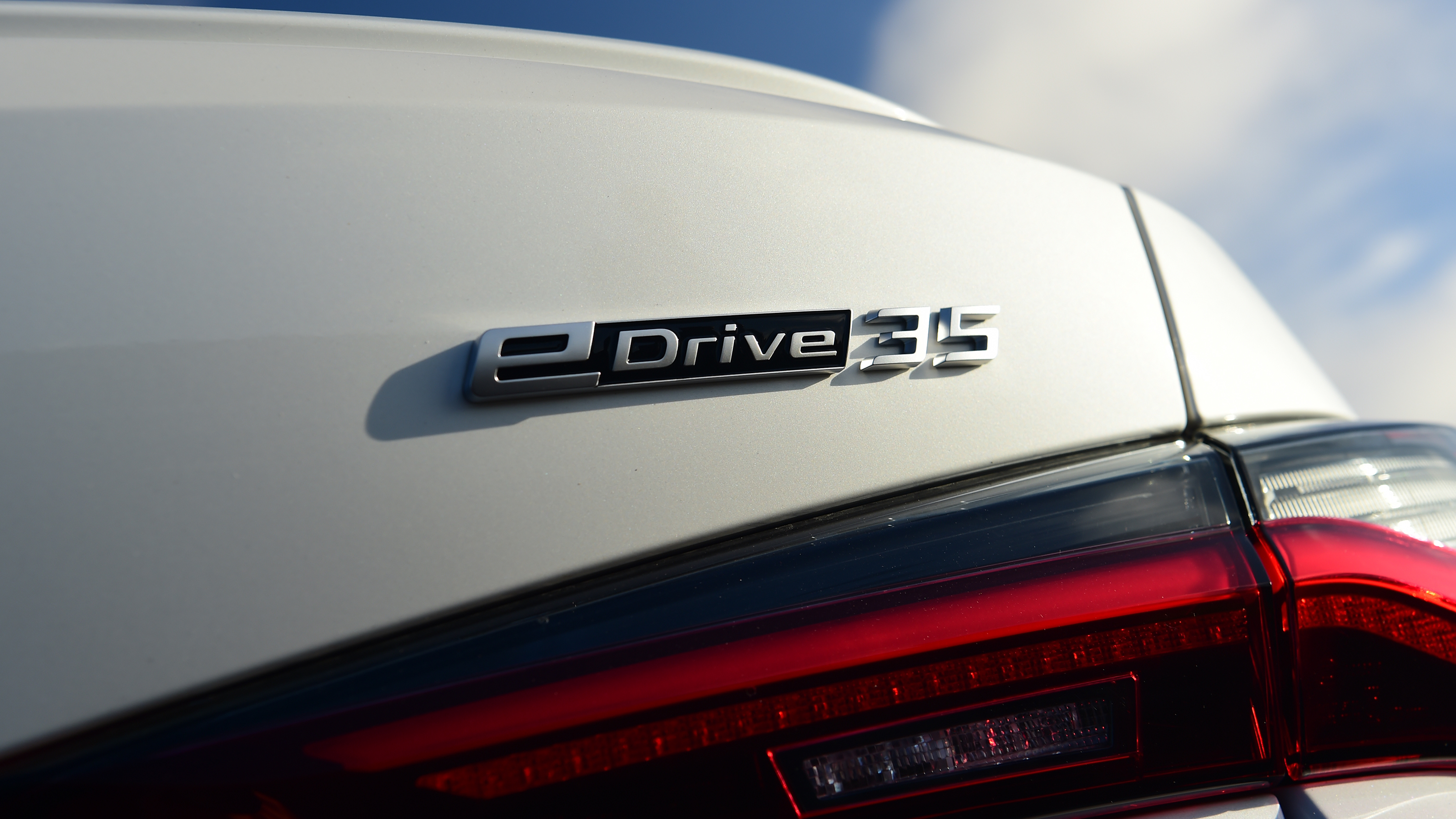 BMW i4 eDrive35 M Sport - 'eDrive35' badge