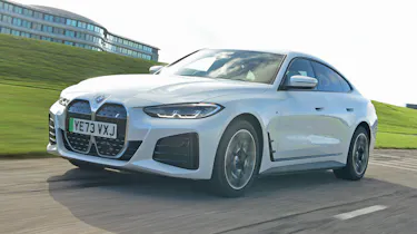 BMW i4 eDrive35 M Sport - front tracking