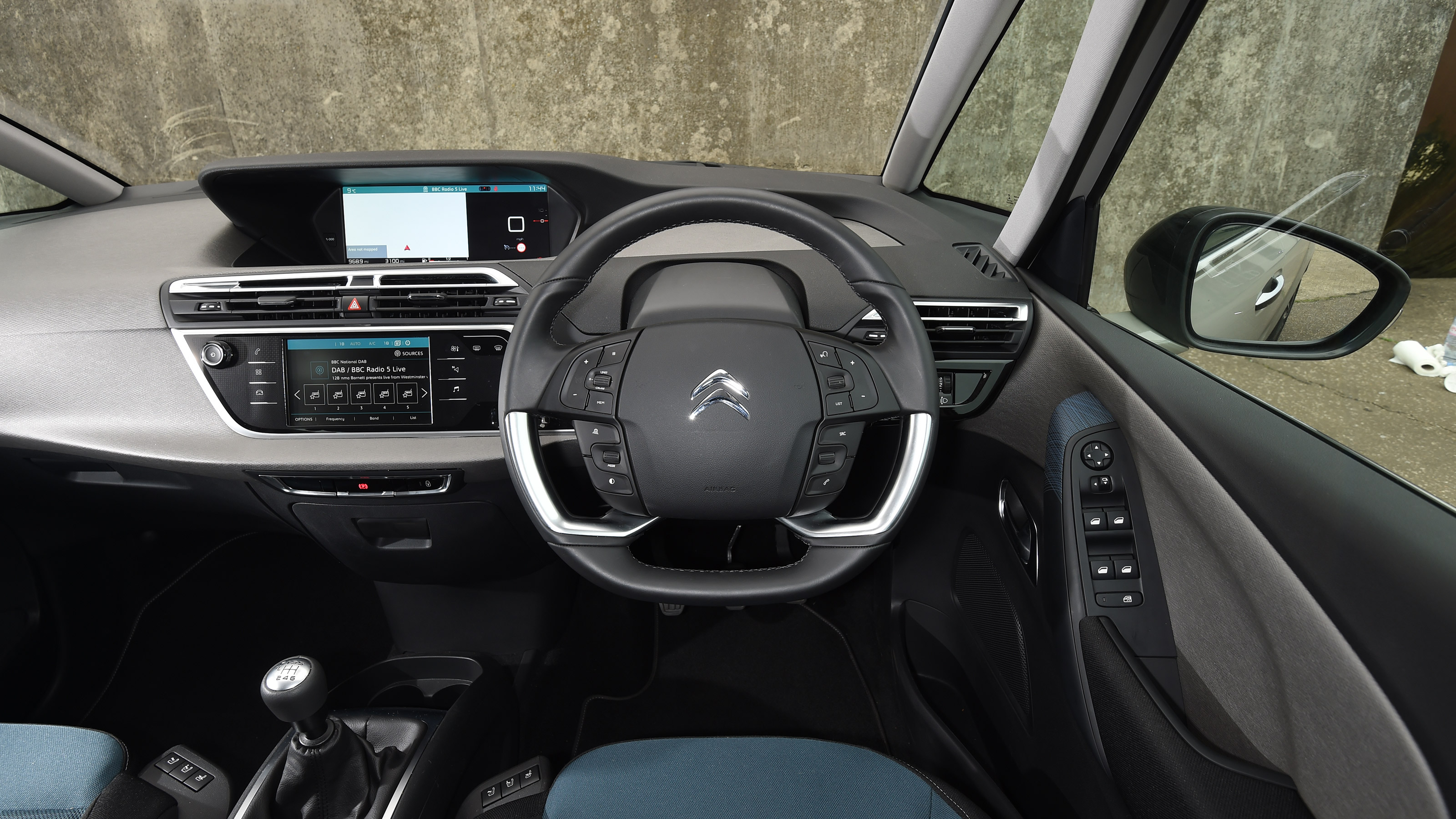 Citroen C4 Picasso Mk2 - dash