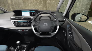 Citroen C4 Picasso Mk2 - dash
