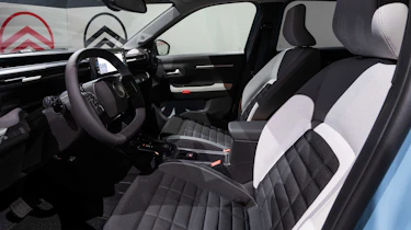 Citroen e-C3 - front seats