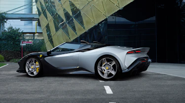 Ferrari SP-8 - side