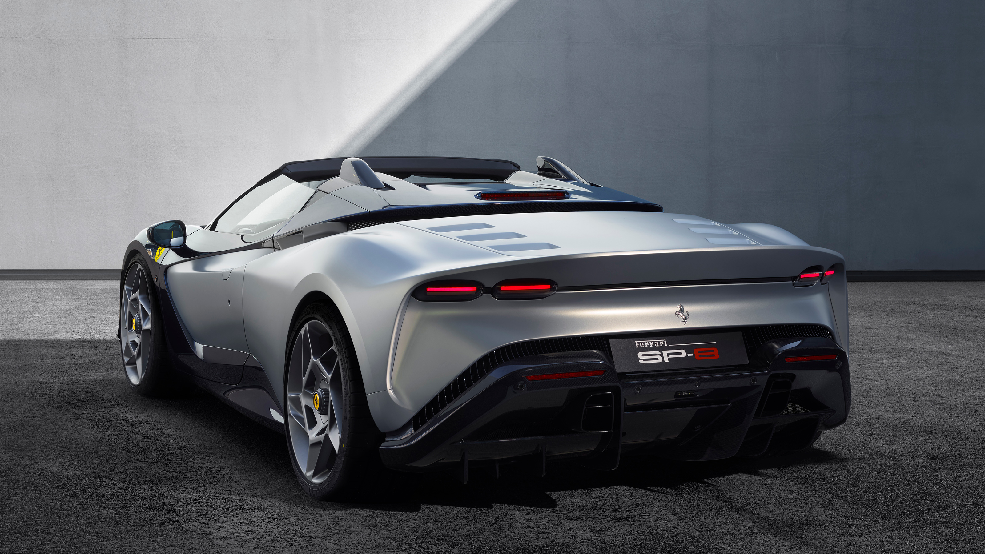 Ferrari SP-8 - rear 