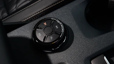 Ford Ranger Platinum - drive selector