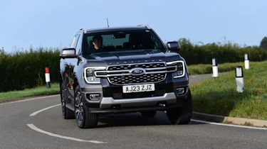 Ford Ranger Platinum - front cornering
