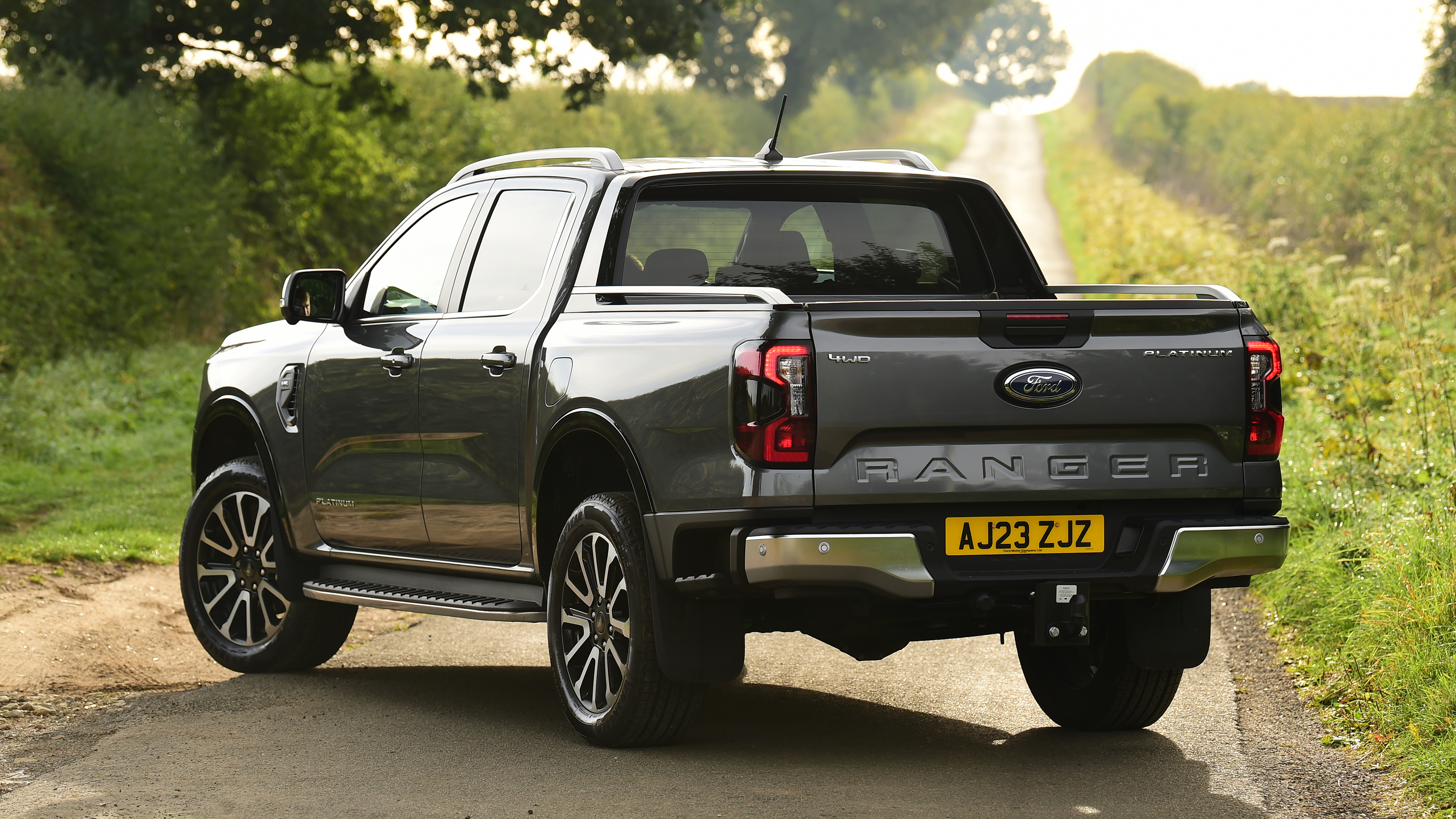 Ford Ranger Platinum - rear static