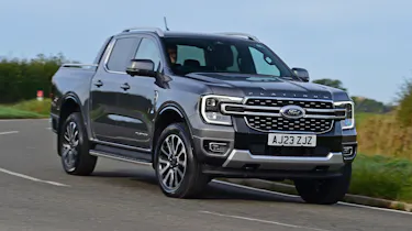 Ford Ranger Platinum - front action