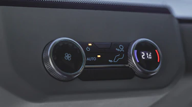 Ford Tourneo Custom - controls