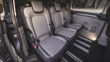 Ford Tourneo Custom - rear seats