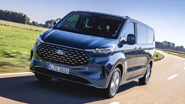Ford Tourneo Custom - front