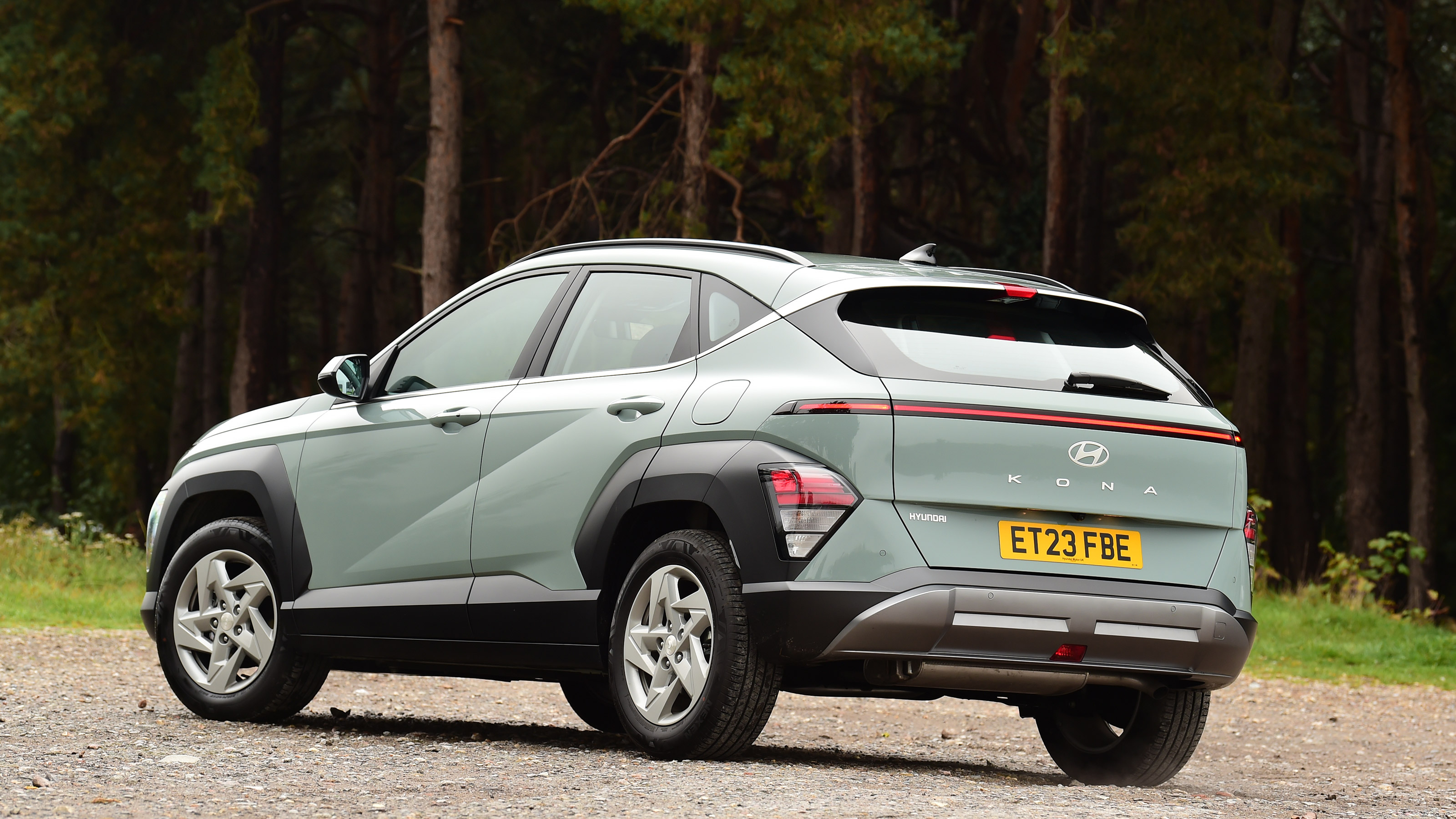 Hyundai Kona Advance 1.0 petrol - rear static