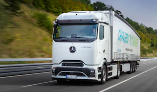 Mercedes eActros 600 - front tracking