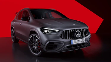 Mercedes-AMG GLA 45 S - front quarter