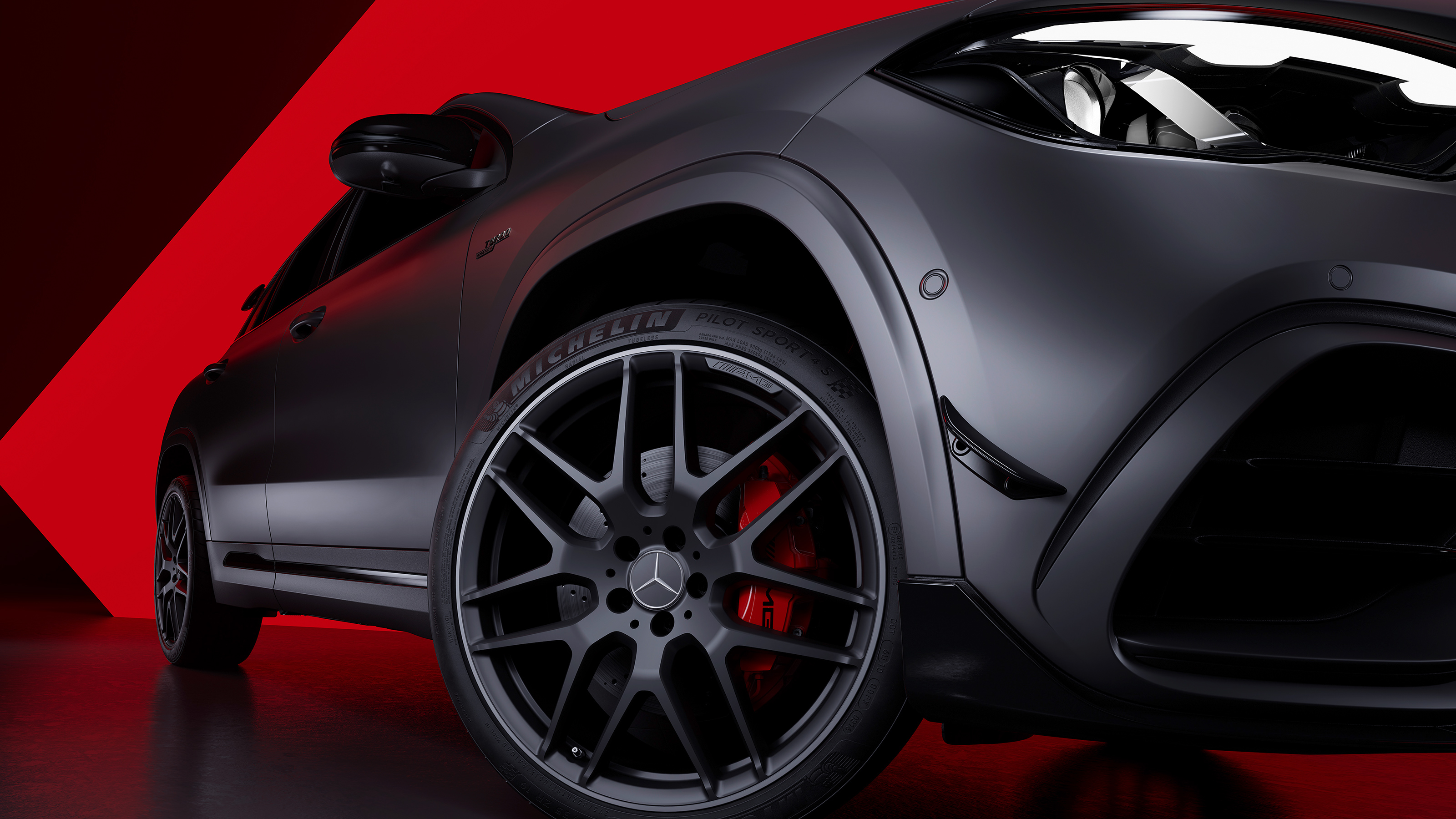Mercedes-AMG GLA 45 S - alloys 