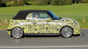 MINI Cooper Cabriolet facelift - side