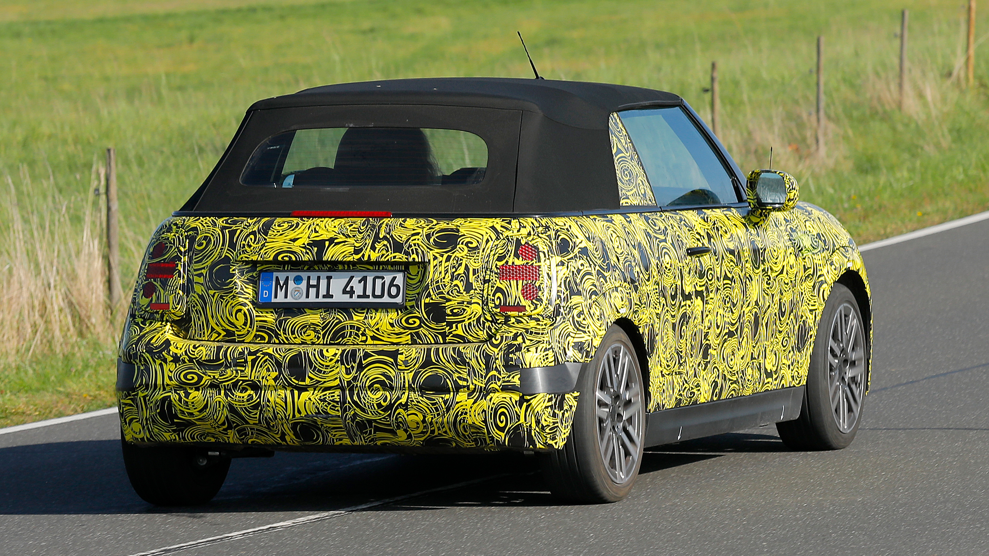 MINI Cooper Cabriolet facelift - rear
