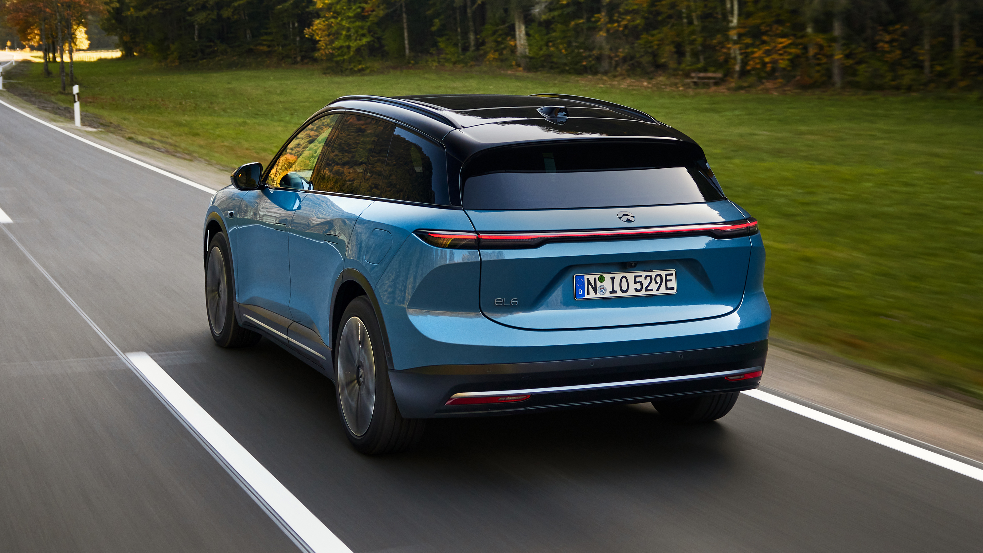 Nio EL6 - rear 