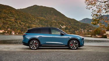 Nio EL6 - side static