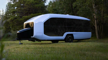 Pebble Flow caravan – left side