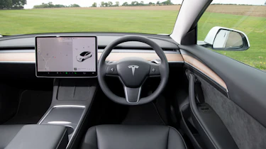 Tesla Model 3 – dashboard