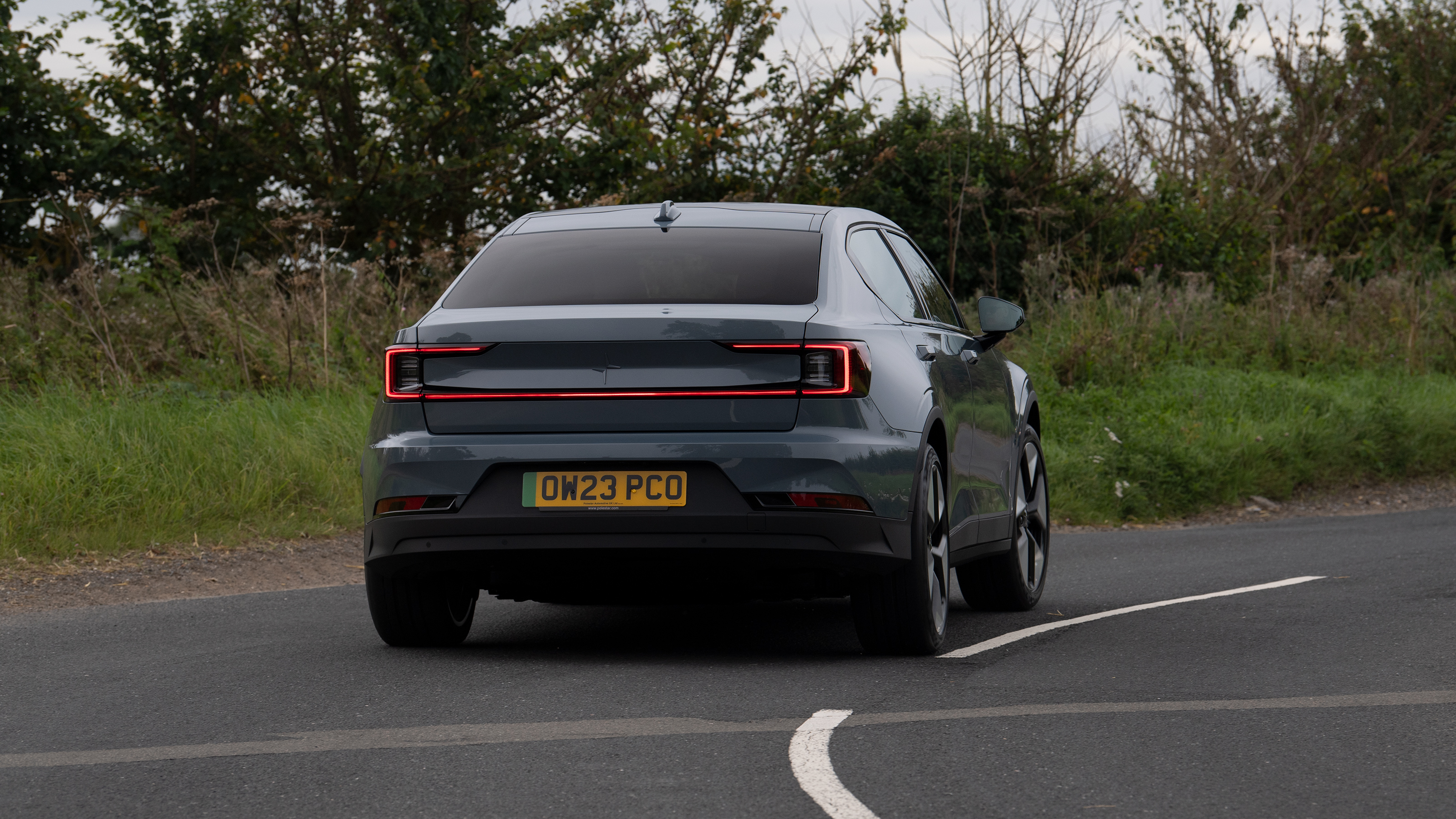 Polestar 2 – rear cornering