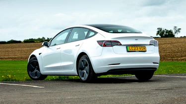 Tesla Model 3 – rear static