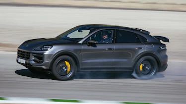 Porsche Cayenne Turbo E-Hybrid Coupe GT Package - side