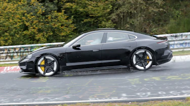Porsche Taycan facelift - Nurburgring side
