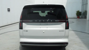 Volvo EM90 - rear