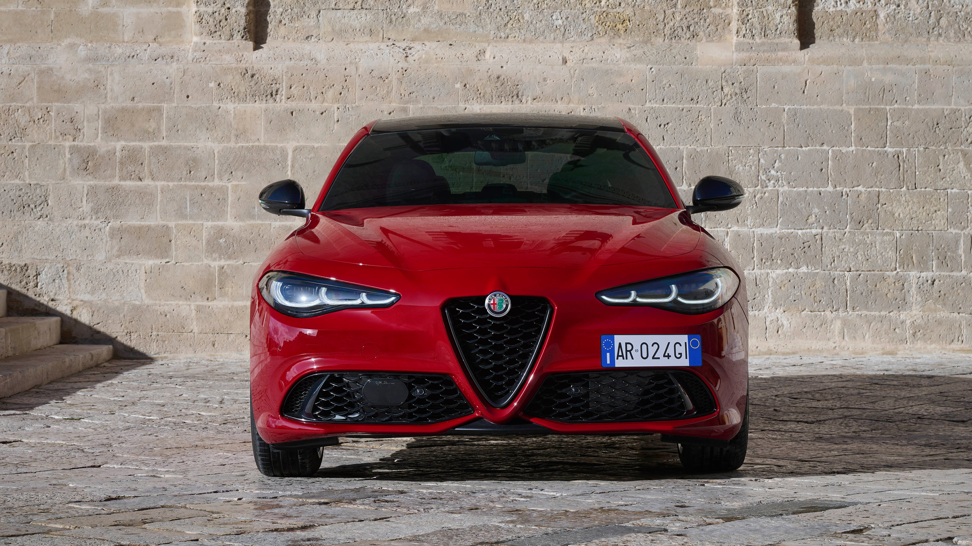 Alfa Romeo Giulia Tributo Italiano - full front