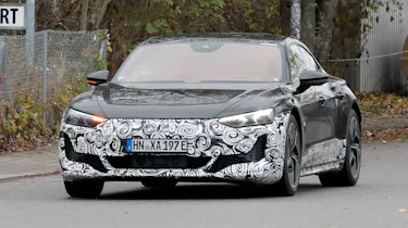 Audi E-Tron GT facelift (camouflaged) - front cornering