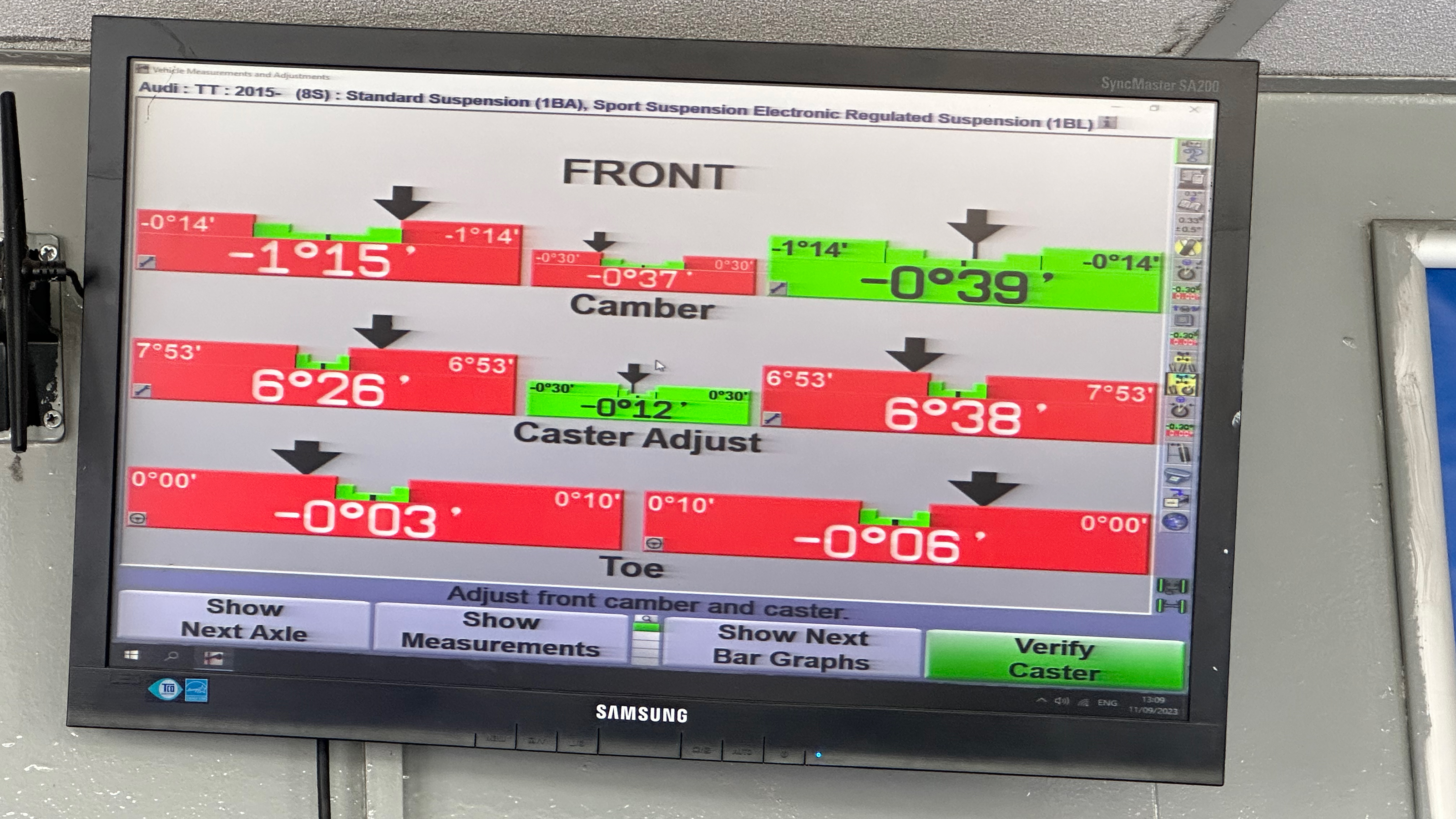 Wheel and tyre data screen