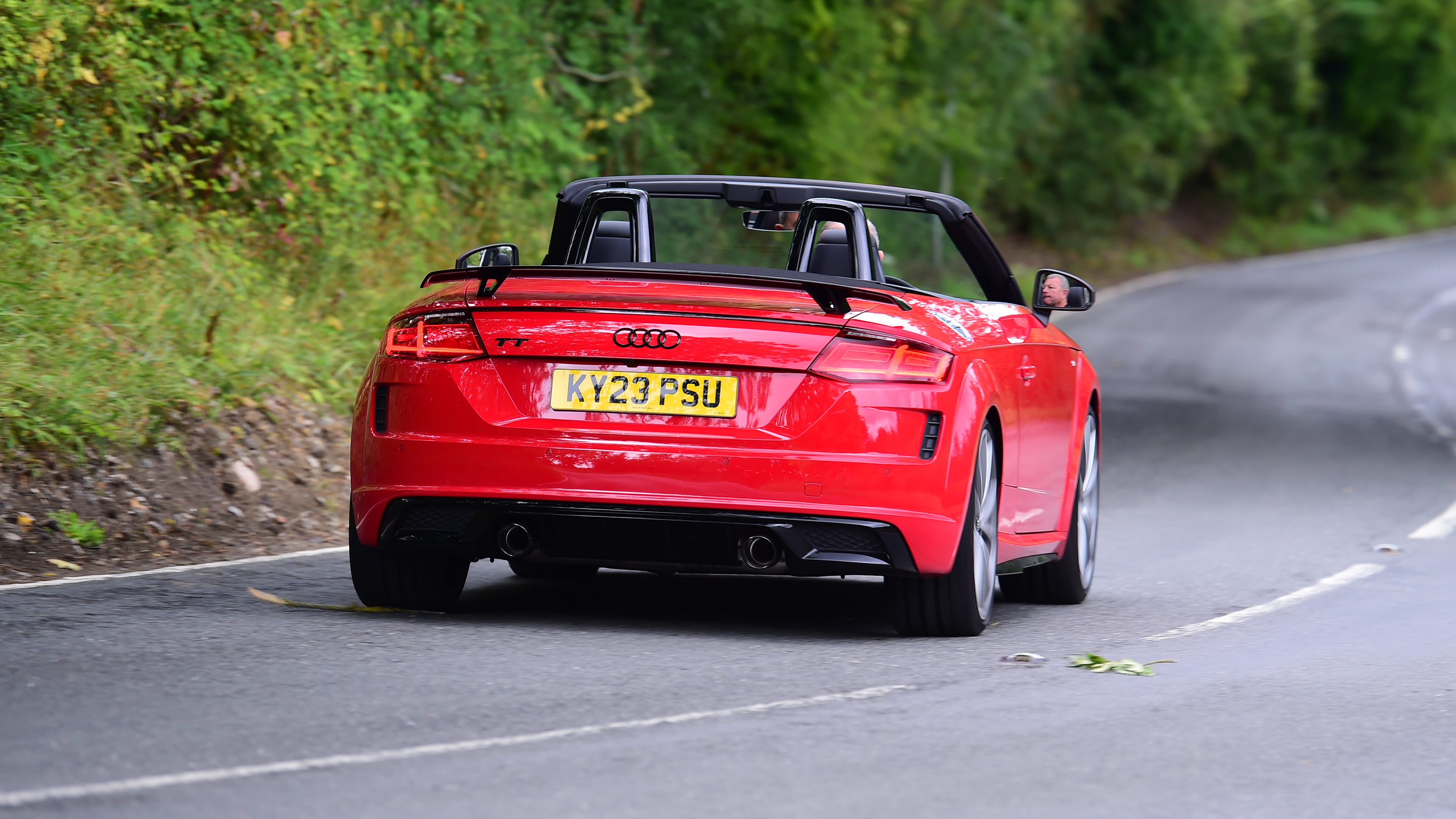 Audi TT Roadster Final Edition - rear cornering
