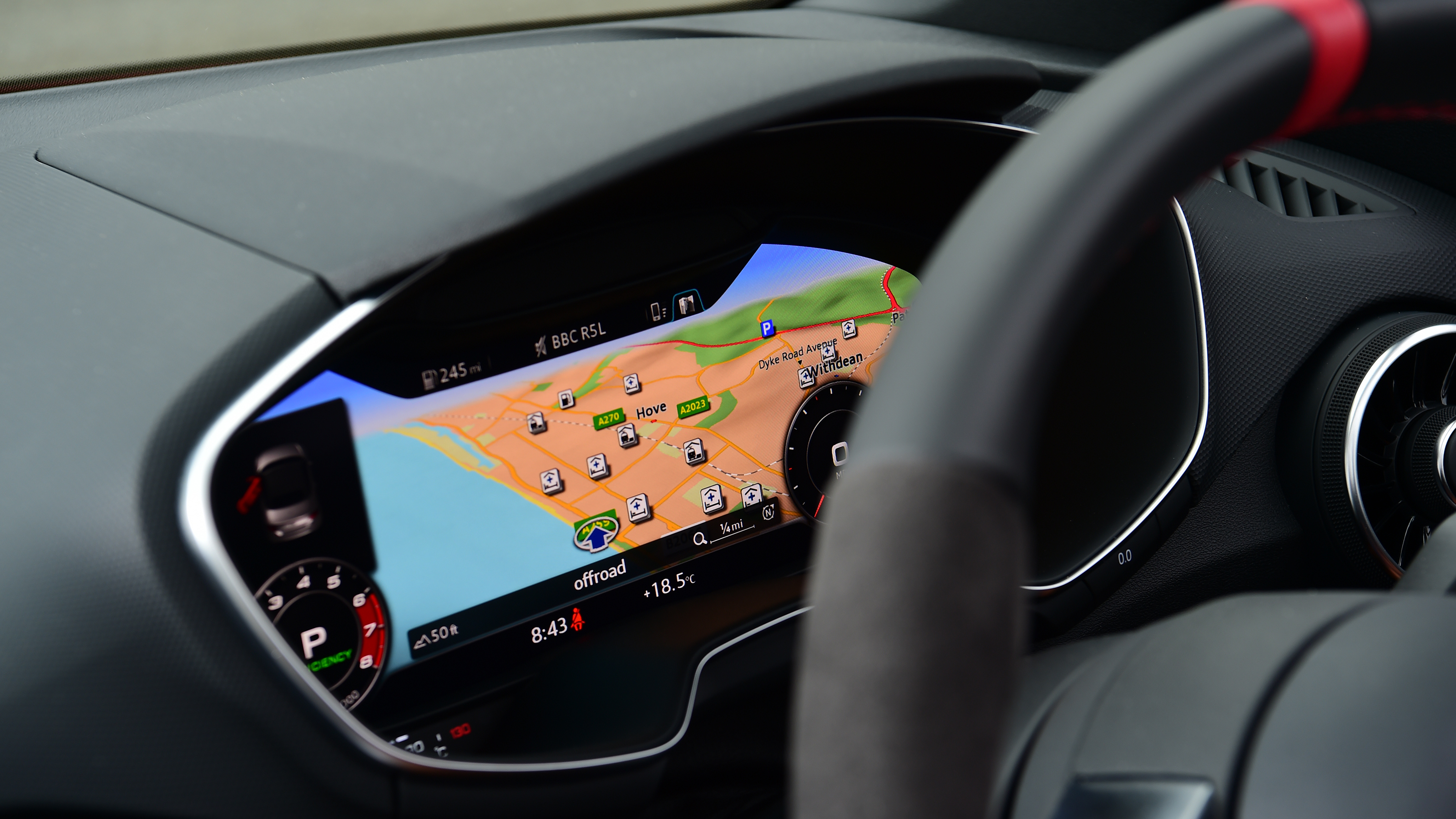 Audi TT Roadster Final Edition - dashboard screen