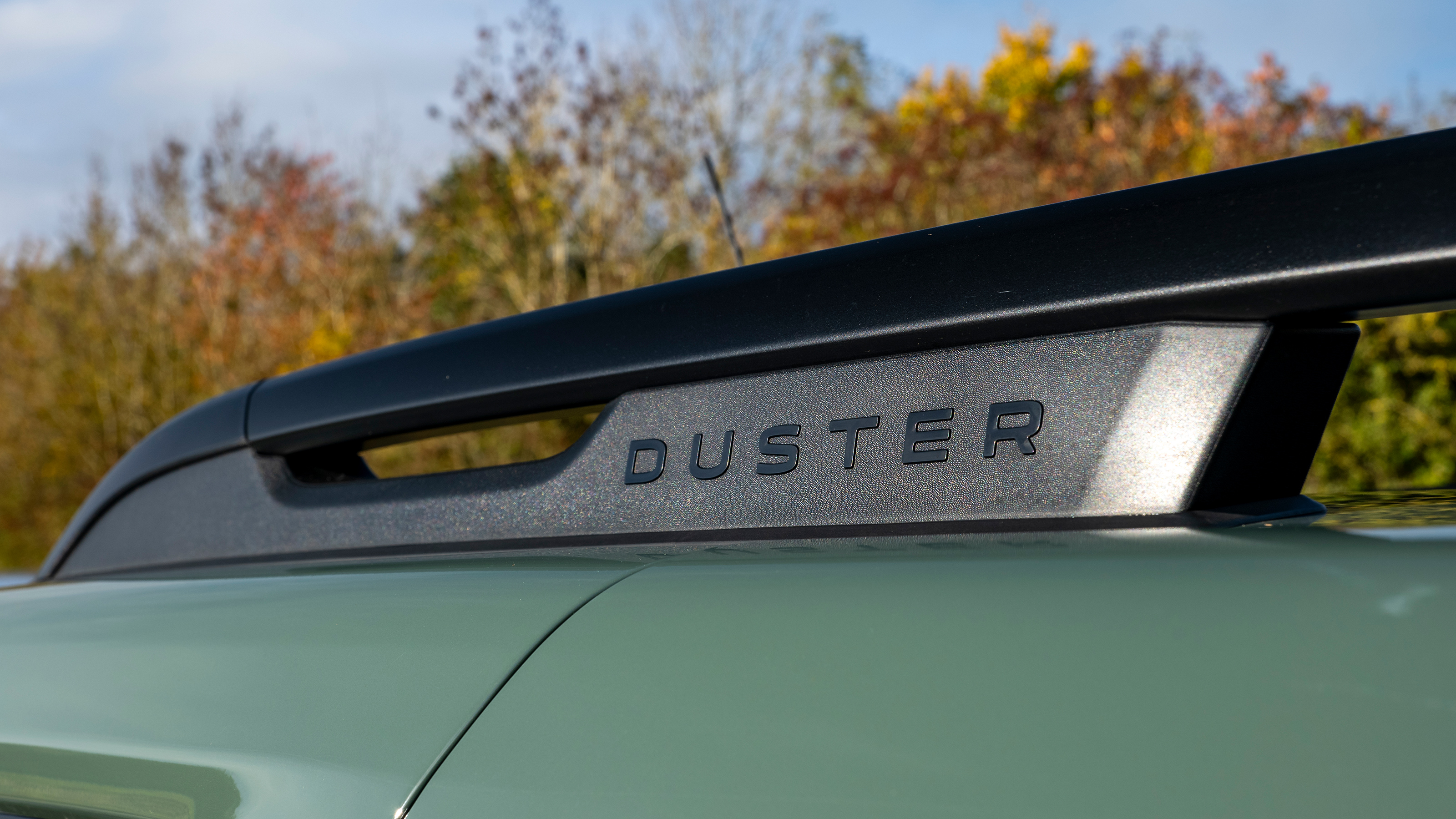Dacia Duster Commercial - roof bars 