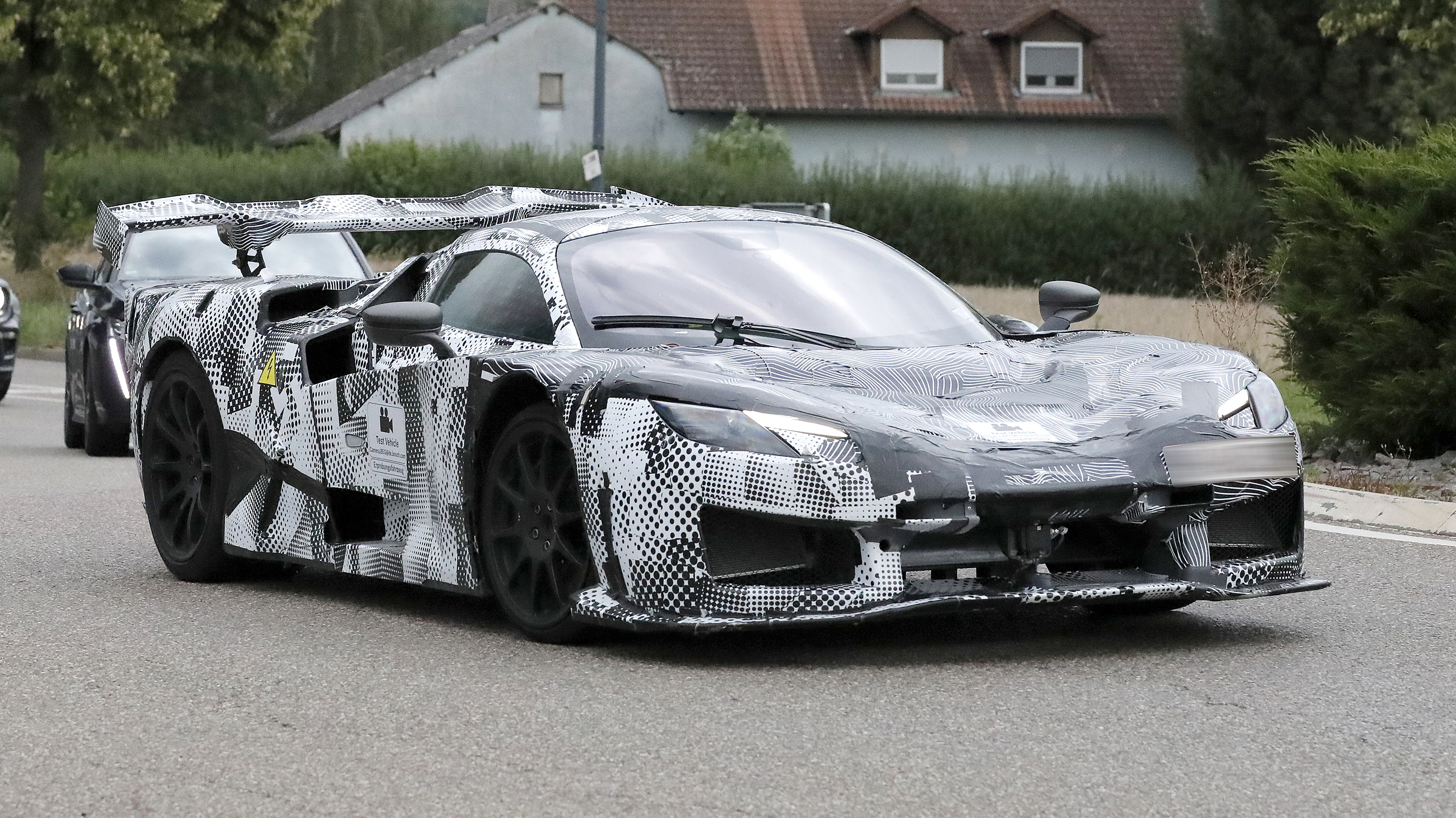 Ferrari 'F250' hypercar - front 